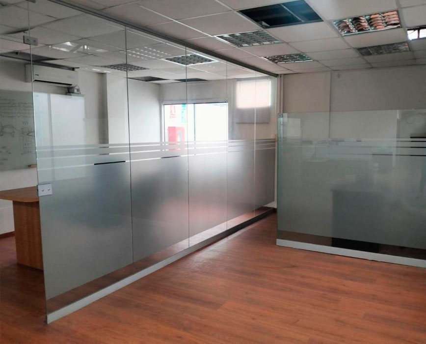 Local Comercial en San Isidro, Av. Salaverry 2375 - foto 2